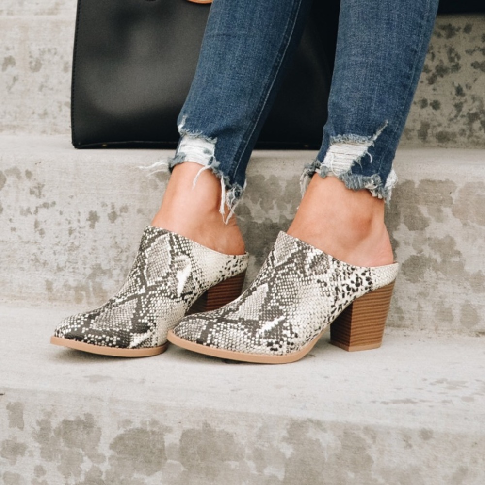 😍restock Snake skin mule - Picture 4 of 8